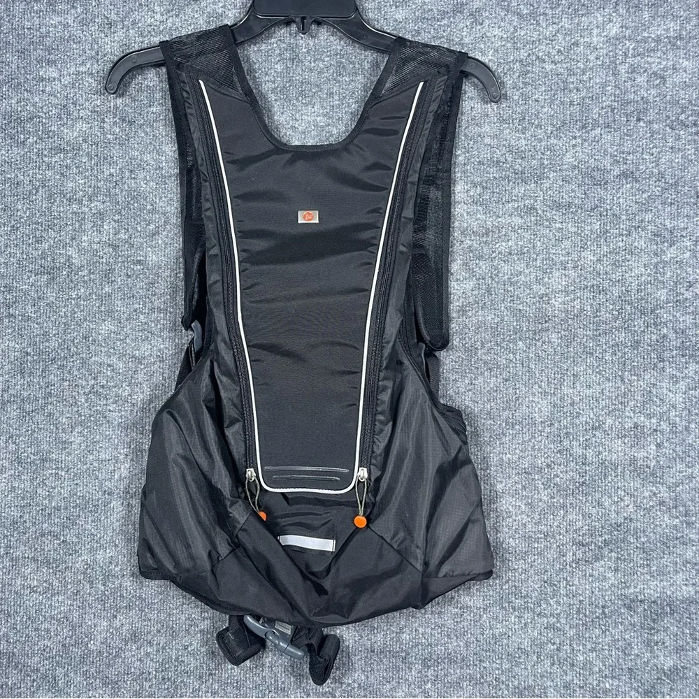 Merrell Black Insulated Padded Backpack Gorpcore Hiking Running‎ Trail Outdoor